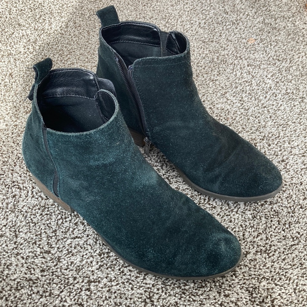 Black booties size 8.5